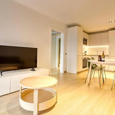 Alse Homes Adeje Plaza アパート *
